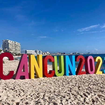 Cancun Oceanfront, Entire Apartment Exterior photo